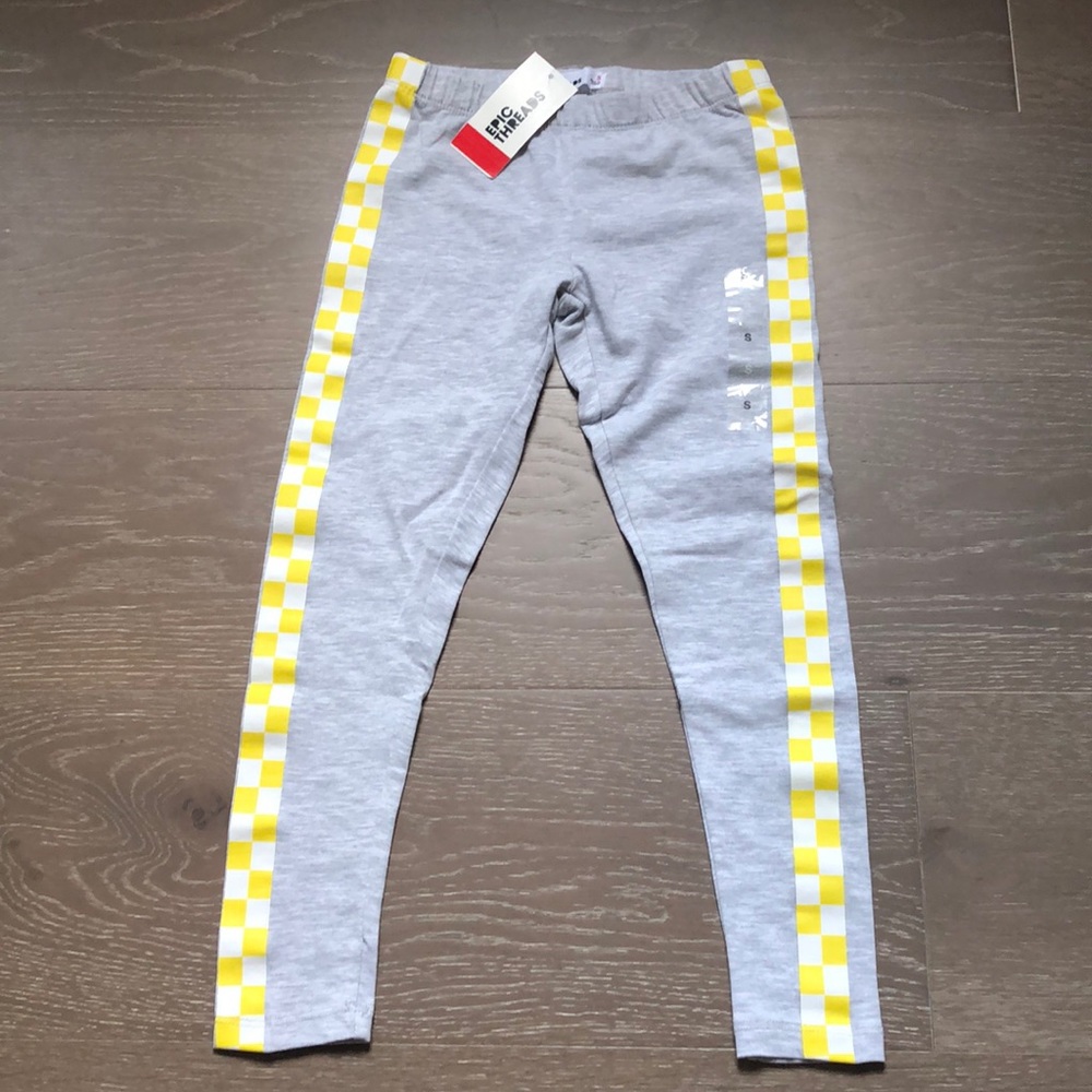 NEW* Girls Small Leggings